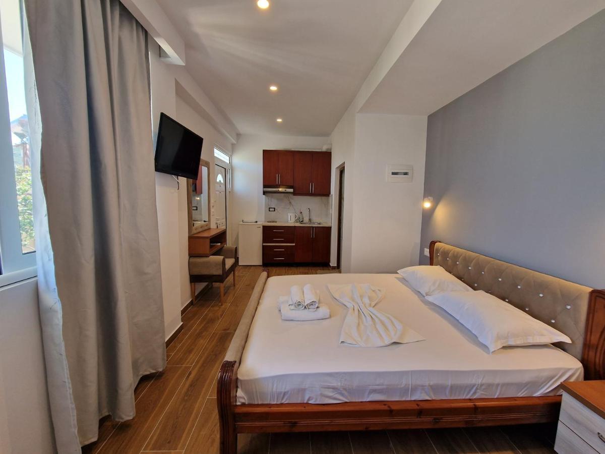 Villa Juli Ksamil Ngoại thất bức ảnh