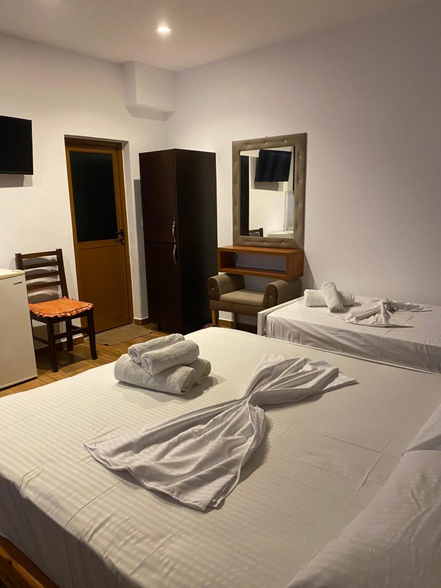 Villa Juli Ksamil Ngoại thất bức ảnh